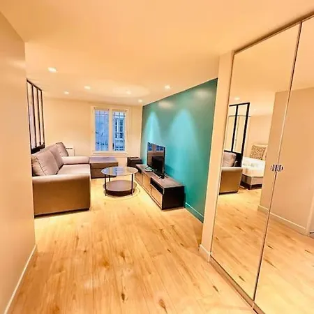 Great Flat In Center Of * Parigi